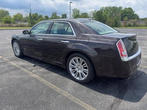 Brown Pearlcoat 2013 Chrysler 300C Luxury Series