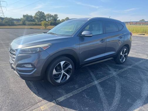 2016 Hyundai TUCSON Sport