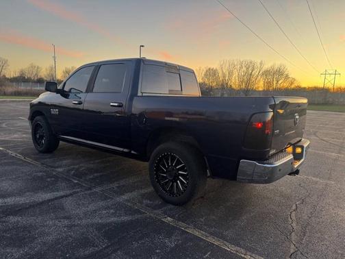 Blue Streak Pearlcoat 2015 RAM 1500 SLT