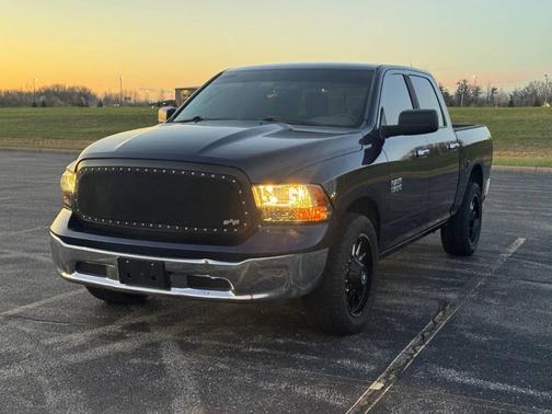 Blue Streak Pearlcoat 2015 RAM 1500 SLT