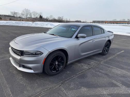 2016 Dodge Charger SXT