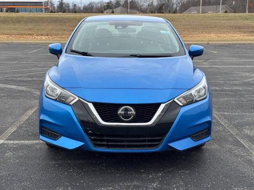 2020 Nissan Versa 1.6 SV