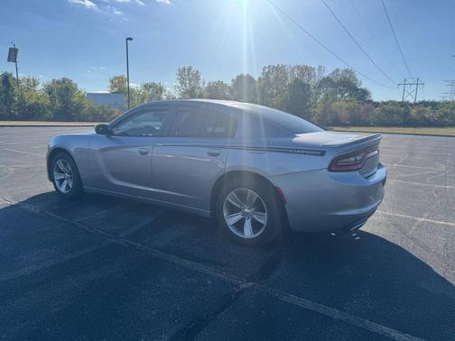 2015 Dodge Charger SE