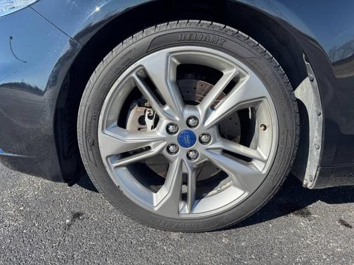 2017 Ford Fusion Sport