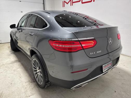 2019 Mercedes-Benz GLC 300 4MATIC Coupe