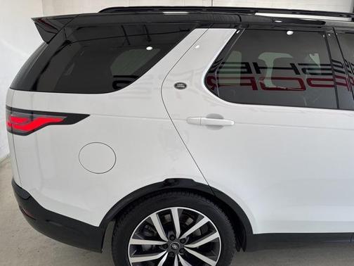2024 Land Rover Discovery Dynamic SE
