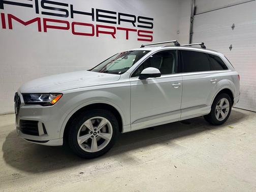 2022 Audi Q7 45 Premium Plus