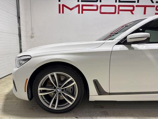 2019 BMW 750 i xDrive