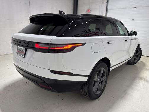 2025 Land Rover Range Rover Velar P250 SE R-Dynamic