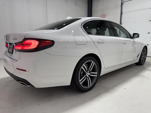 2023 BMW 530 i xDrive