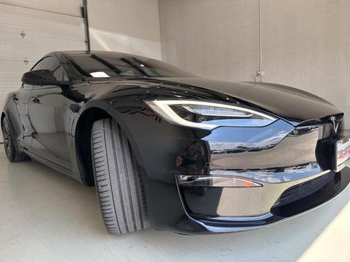 2021 Tesla Model S Plaid