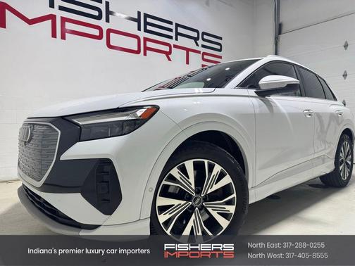 Glacier White Metallic 2023 Audi Q4 e-tron Premium Plus 40 RWD