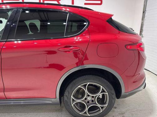 2022 Alfa Romeo Stelvio Ti