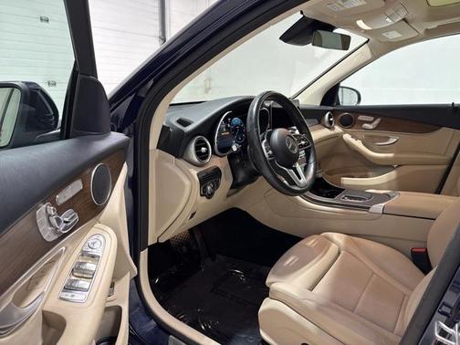 2022 Mercedes-Benz GLC 300 4MATIC