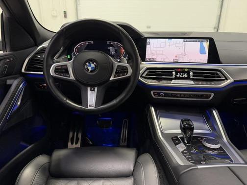 2023 BMW X6 xDrive40i