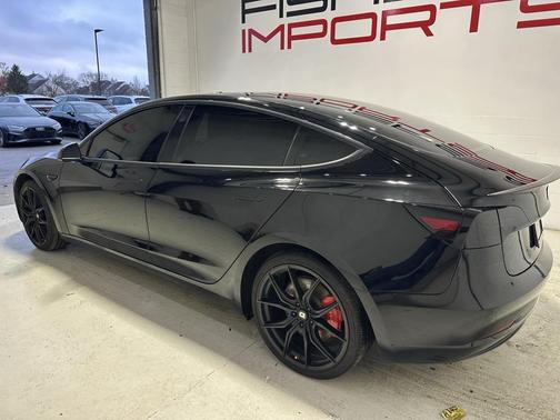 2019 Tesla Model 3 Performance