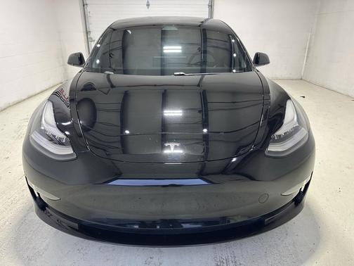 2019 Tesla Model 3 Performance