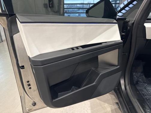 2024 Tesla Cybertruck All-Wheel Drive