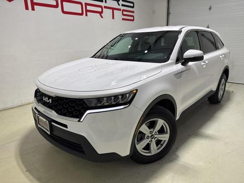 2023 Kia Sorento LX