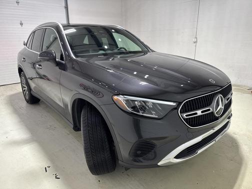 2025 Mercedes-Benz GLC 300 4MATIC