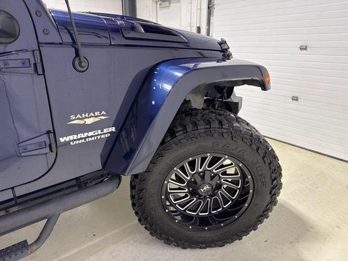 2013 Jeep Wrangler Unlimited Sahara