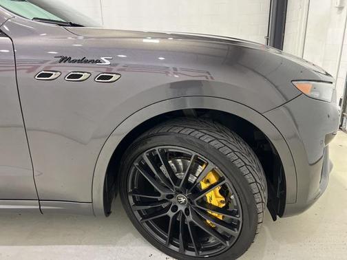 2022 Maserati Levante Modena S