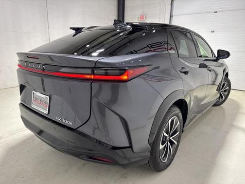 2024 Lexus RZ 300e Premium