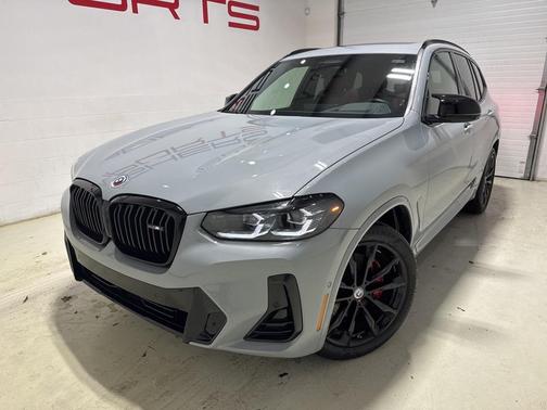 2023 BMW X3 M40i