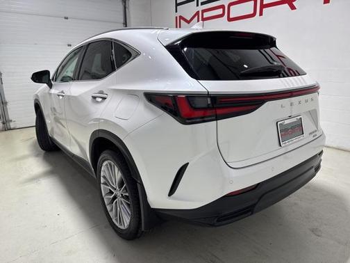 2025 Lexus NX 350h Premium