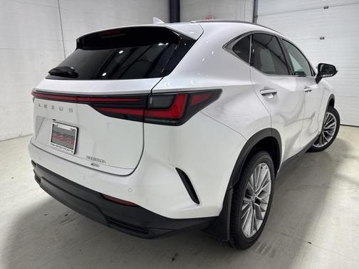 2025 Lexus NX 350h Premium