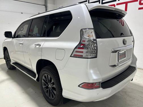 Eminent White Pearl 2023 Lexus GX 460 Premium