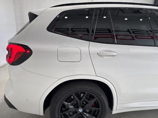 2022 BMW X3 M40i