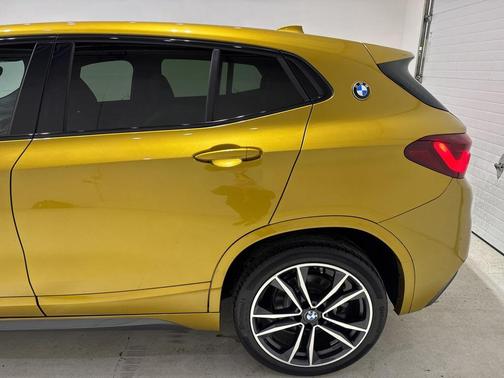 2023 BMW X2 xDrive28i
