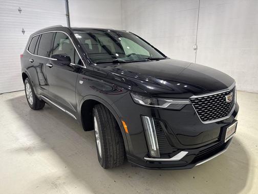 2023 Cadillac XT6 Luxury AWD