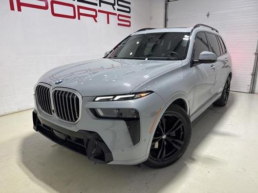 2023 BMW X7 xDrive40i