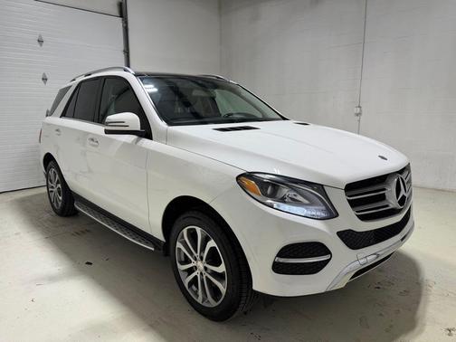 White 2016 Mercedes-Benz GLE-Class GLE 350 4MATIC