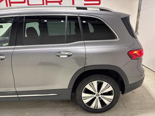 2023 Mercedes-Benz EQB 300 4MATIC