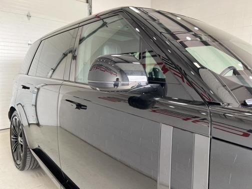 2023 Land Rover Range Rover P400 SE