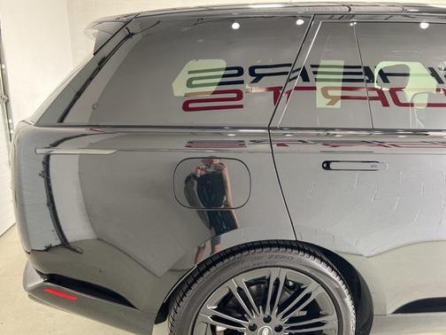 2023 Land Rover Range Rover P400 SE