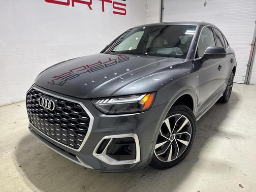 2022 Audi Q5 45 S line Prestige