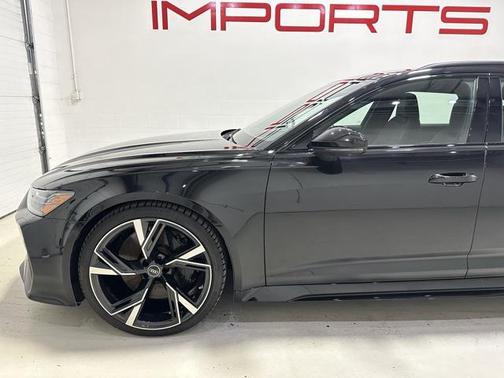 2022 Audi RS 6 Avant 4.0T