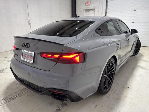 2024 Audi RS 5 2.9T