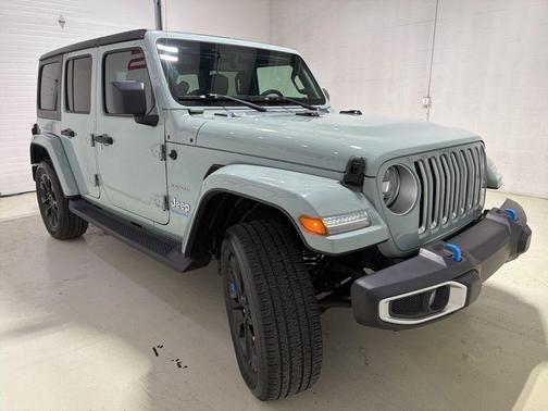 2023 Jeep Wrangler 4xe Sahara
