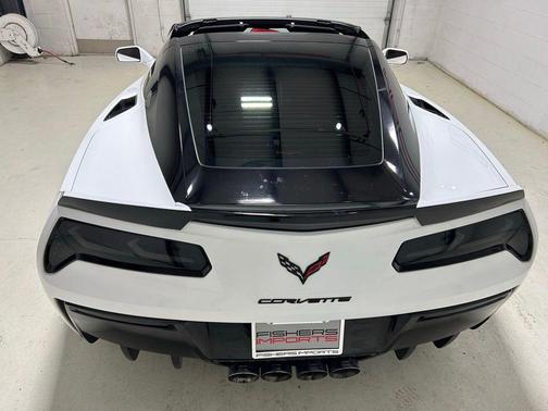 Arctic White 2019 Chevrolet Corvette Stingray