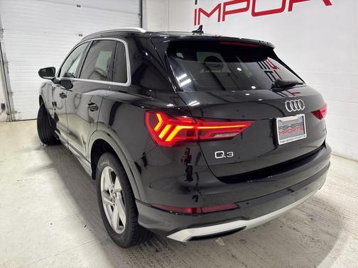2022 Audi Q3 40 Premium