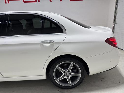2019 Mercedes-Benz E-Class 4MATIC