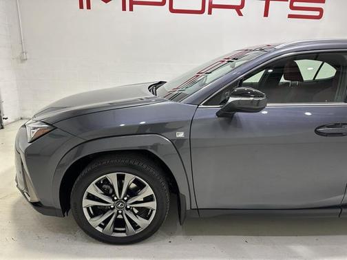2022 Lexus UX 250h F Sport