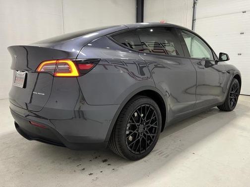 2020 Tesla Model Y Long Range Dual Motor All-Wheel Drive