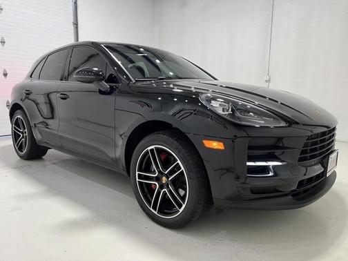 2021 Porsche Macan Base