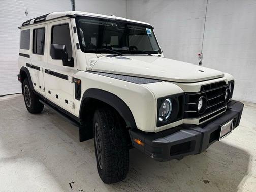 2024 INEOS Grenadier AWD